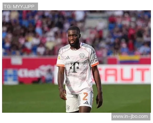 塞尔电台消息：皇马锁定于帕为新援因拜仁续约谈判失败